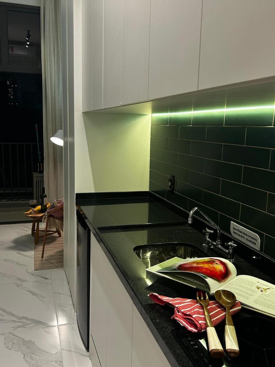 Studio Ao Lado Da Berrini, Metro Brooklin E Consulado Americano São Paulo Eksteriør billede